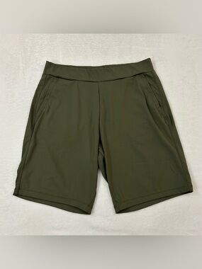 32 Degrees Cool Olive Green Athletic Performance Gym Workout Running Shorts Sz L